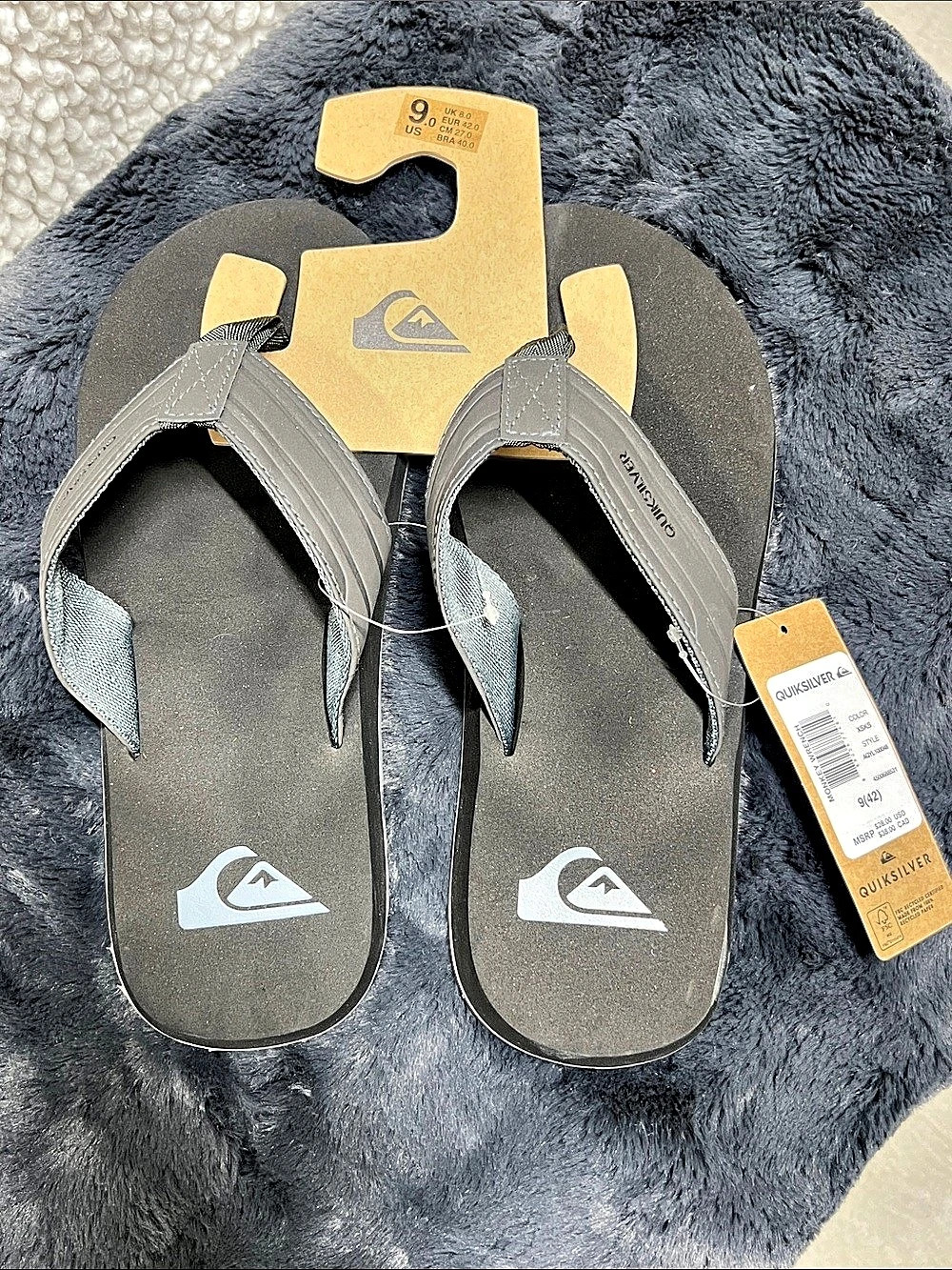 Quiksilver “Monkey Wrench” Men's Black & Gray Flip Flops US 9 NWT